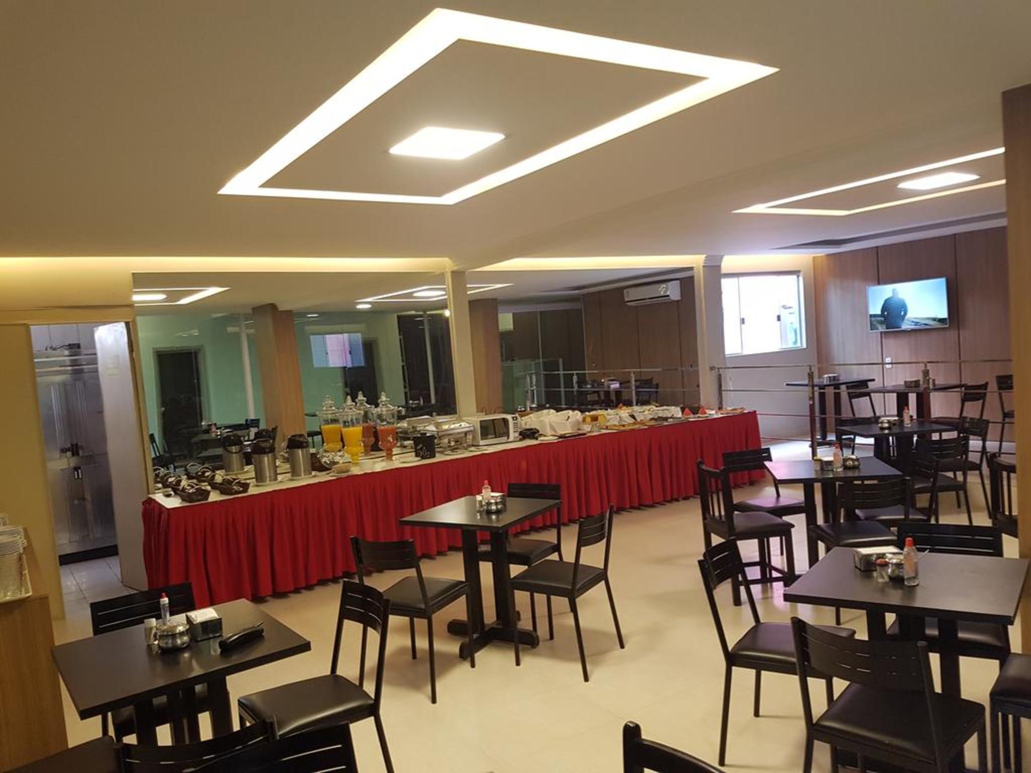 Oft Place Hotel กัวยาเนีย ภายนอก รูปภาพ
