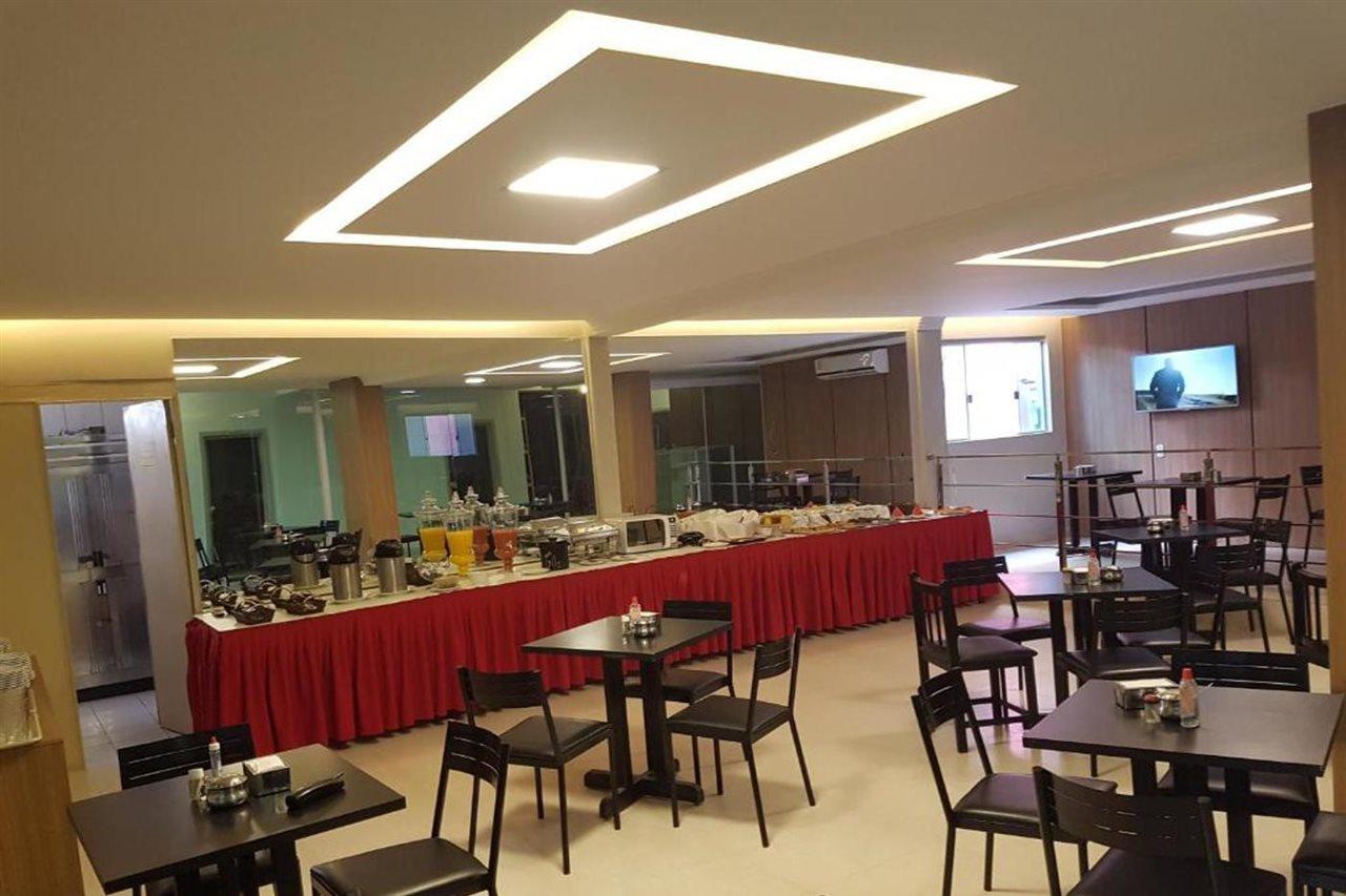 Oft Place Hotel กัวยาเนีย ภายนอก รูปภาพ