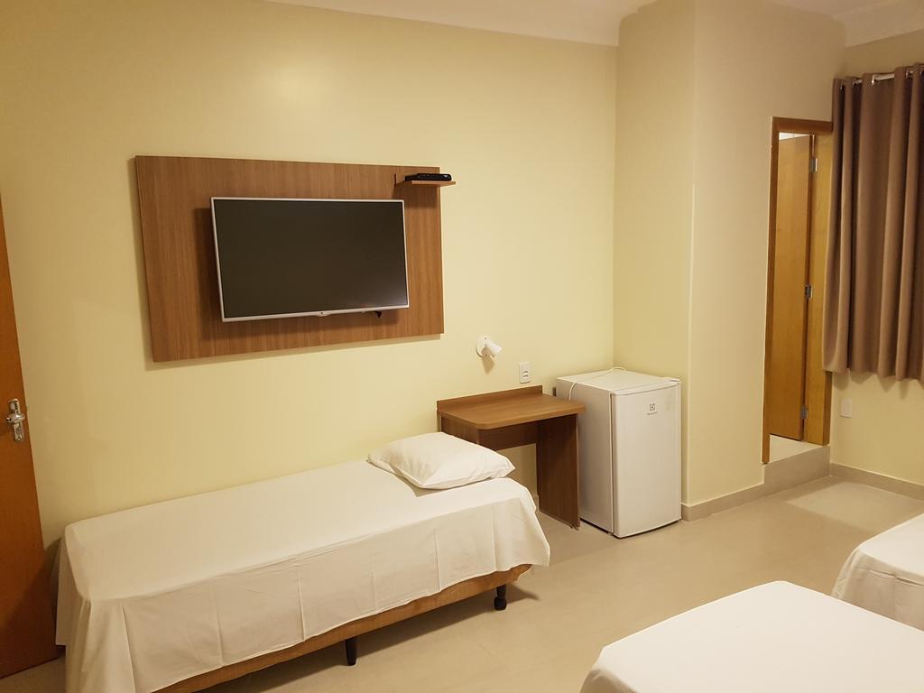 Oft Place Hotel กัวยาเนีย ภายนอก รูปภาพ
