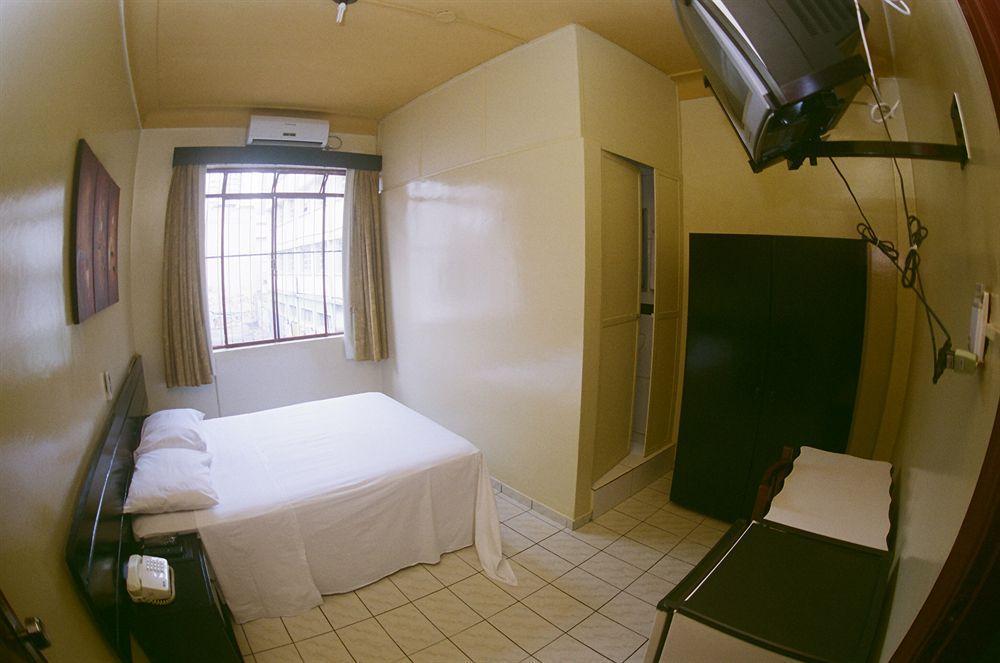 Oft Place Hotel กัวยาเนีย ภายนอก รูปภาพ
